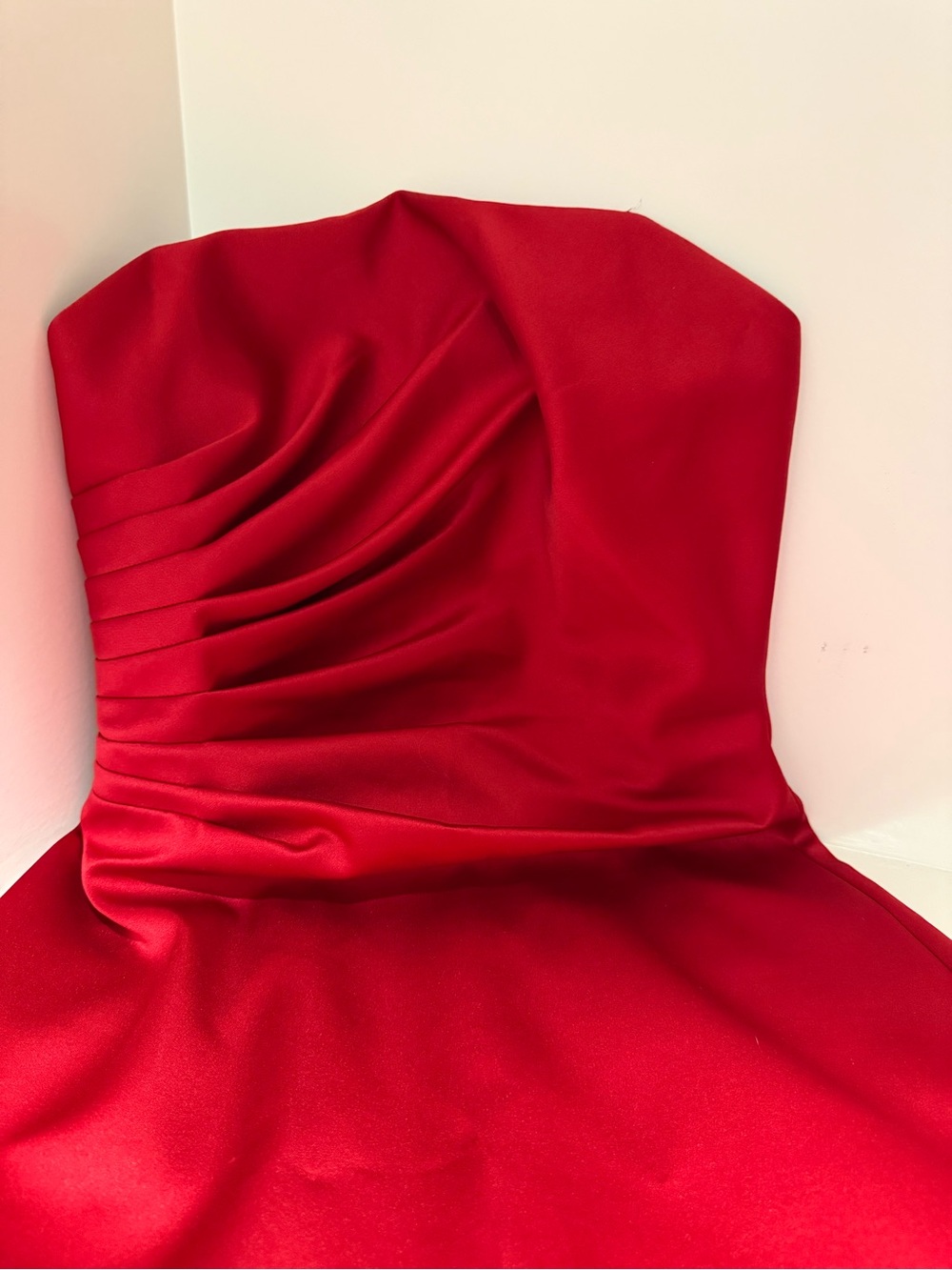 Cache Strapless Satin Red Gown